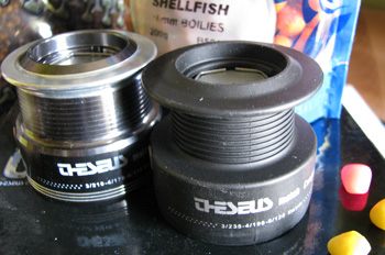 A spare, deeper graphite spool is supplied